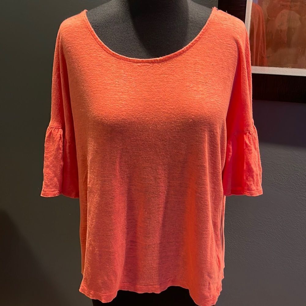 RACHEL Rachel Roy deep coral 100% linen textured short ruffle bell sleeve top. L